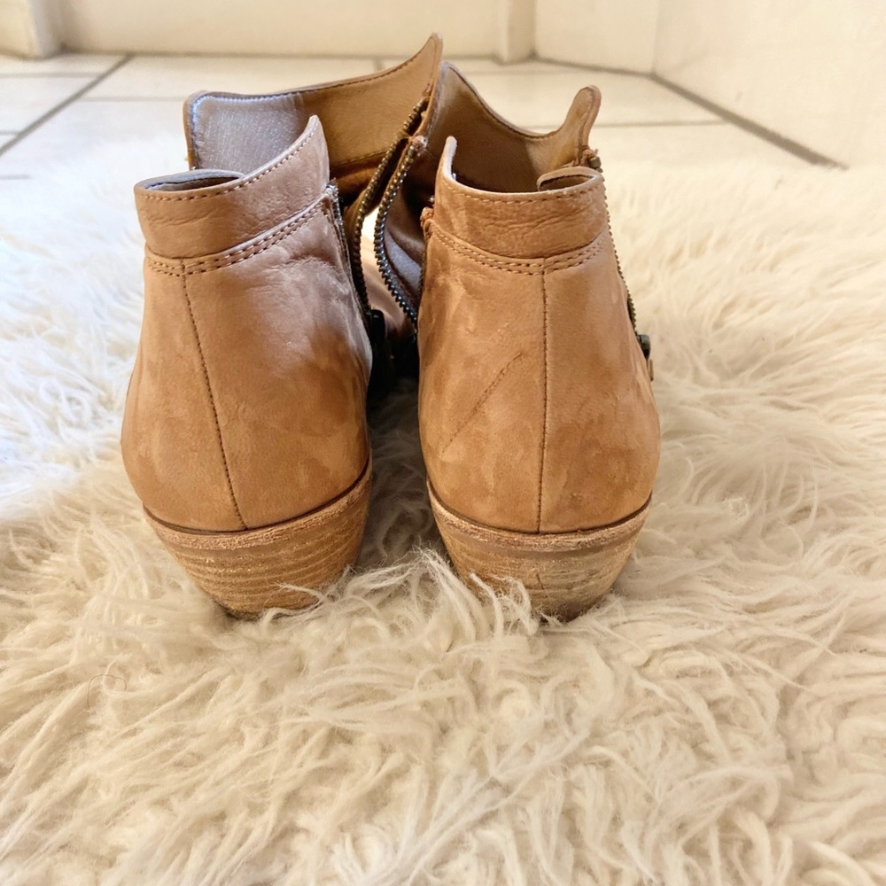 Camel Packer Booties - Picture 4 of 8